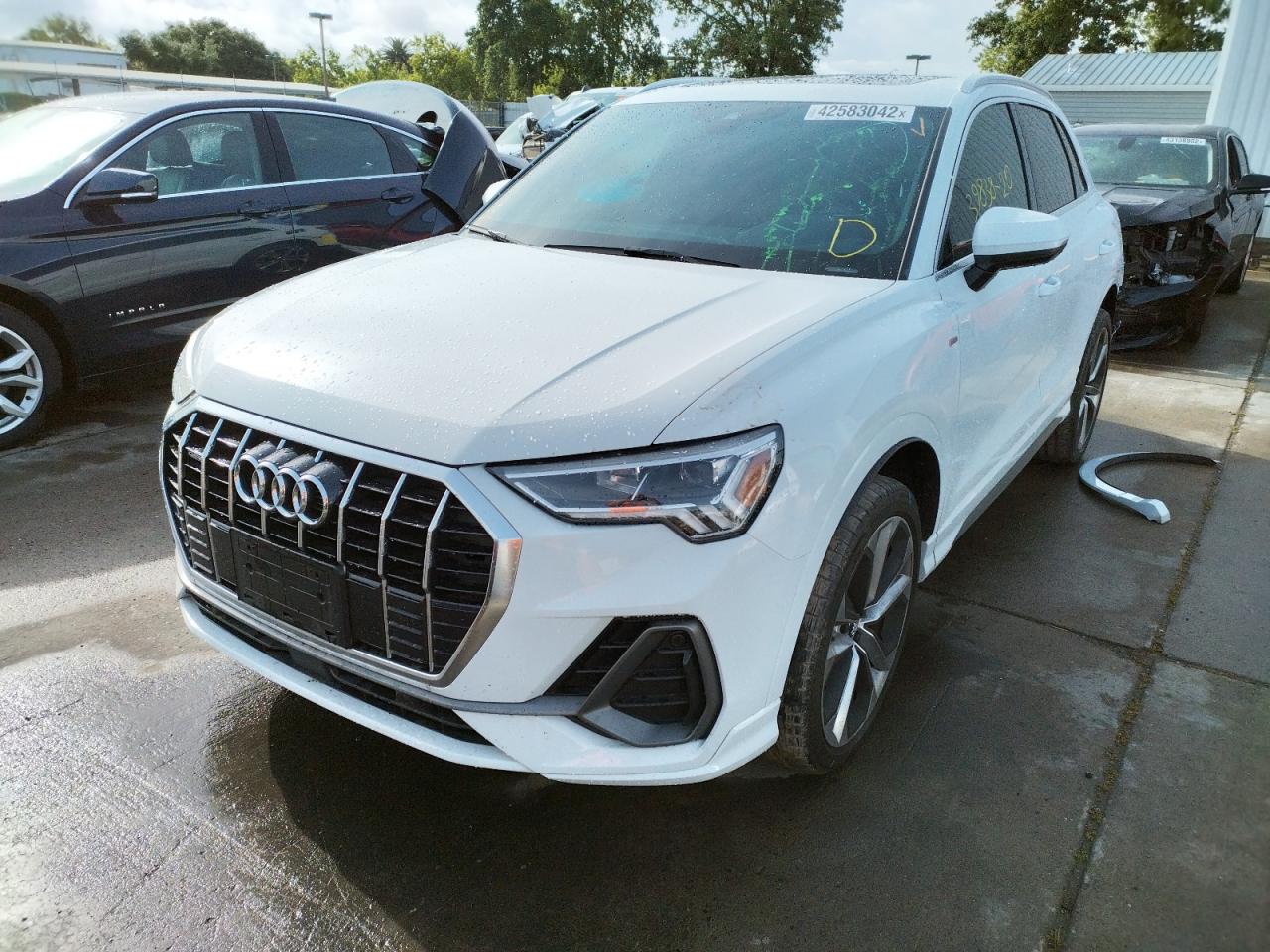 Photo 2 from auction – 2020 AUDI Q3 PREMIUM with VIN WA1EECF37L1029689