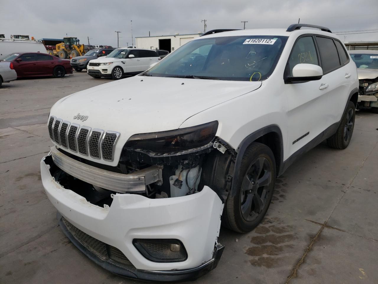 Photo 2 from auction – 2020 JEEP CHEROKEE L with VIN 1C4PJLLB0LD568451