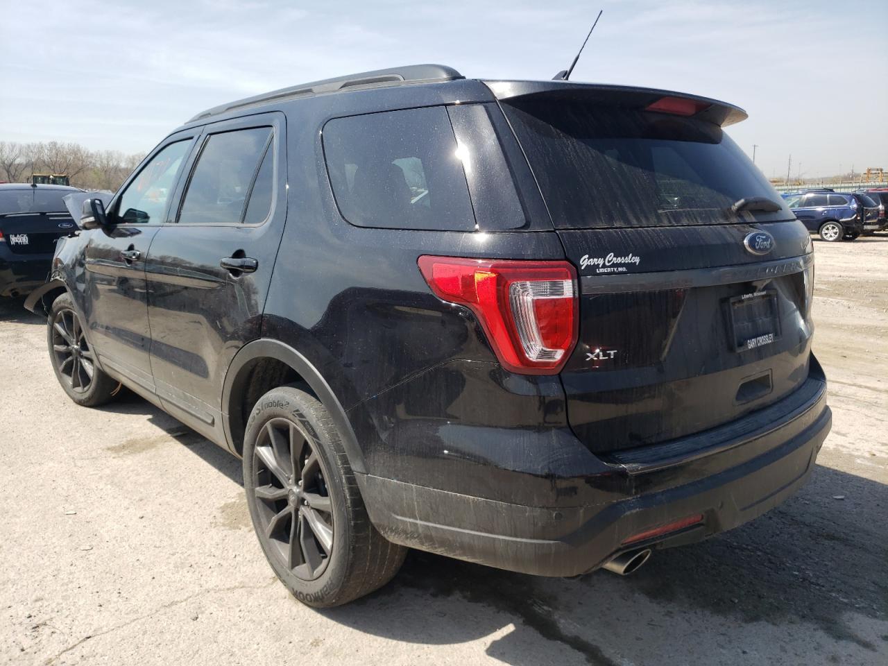 Photo 3 from auction – 2019 FORD EXPLORER X with VIN 1FM5K7D83KGA08737