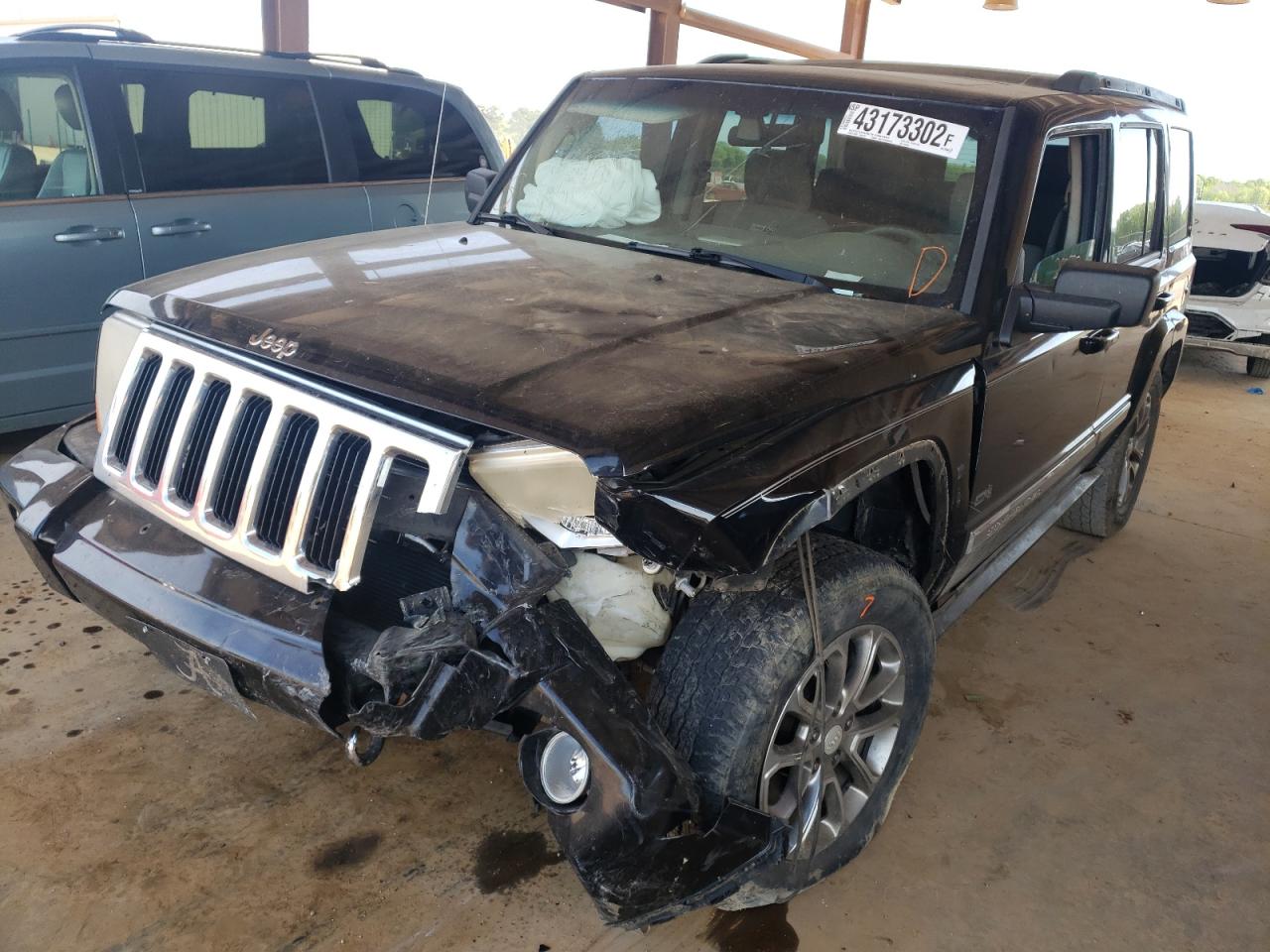 Photo 2 from auction – 2006 JEEP COMMANDER with VIN 1J8HG48K66C338286