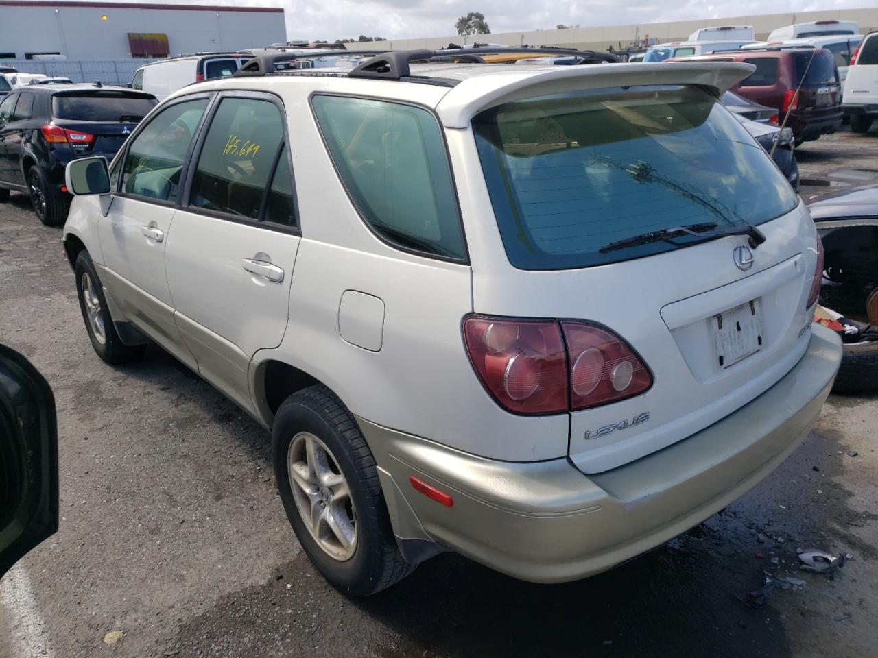 Photo 3 from auction – 2000 LEXUS RX 300 with VIN JT6GF10UXY0072994