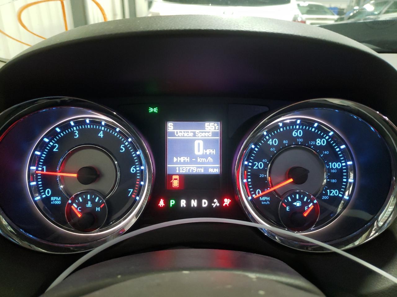 Photo 8 from auction – 2014 CHRYSLER TOWN & COU with VIN 2C4RC1BG9ER336788