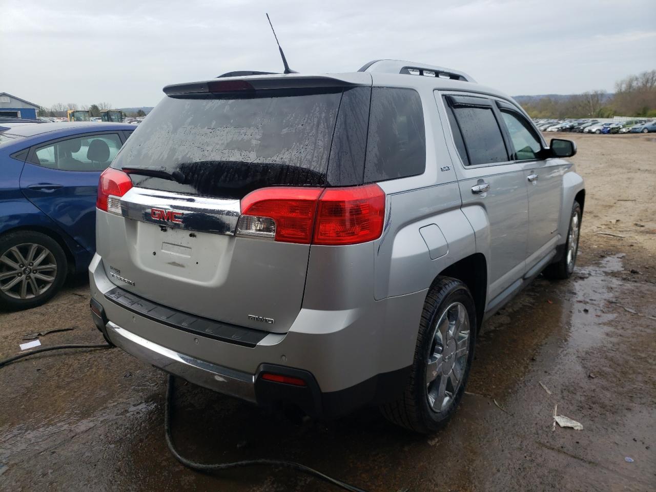 Photo 4 from auction – 2011 GMC TERRAIN SL with VIN 2CTFLXE52B6207857