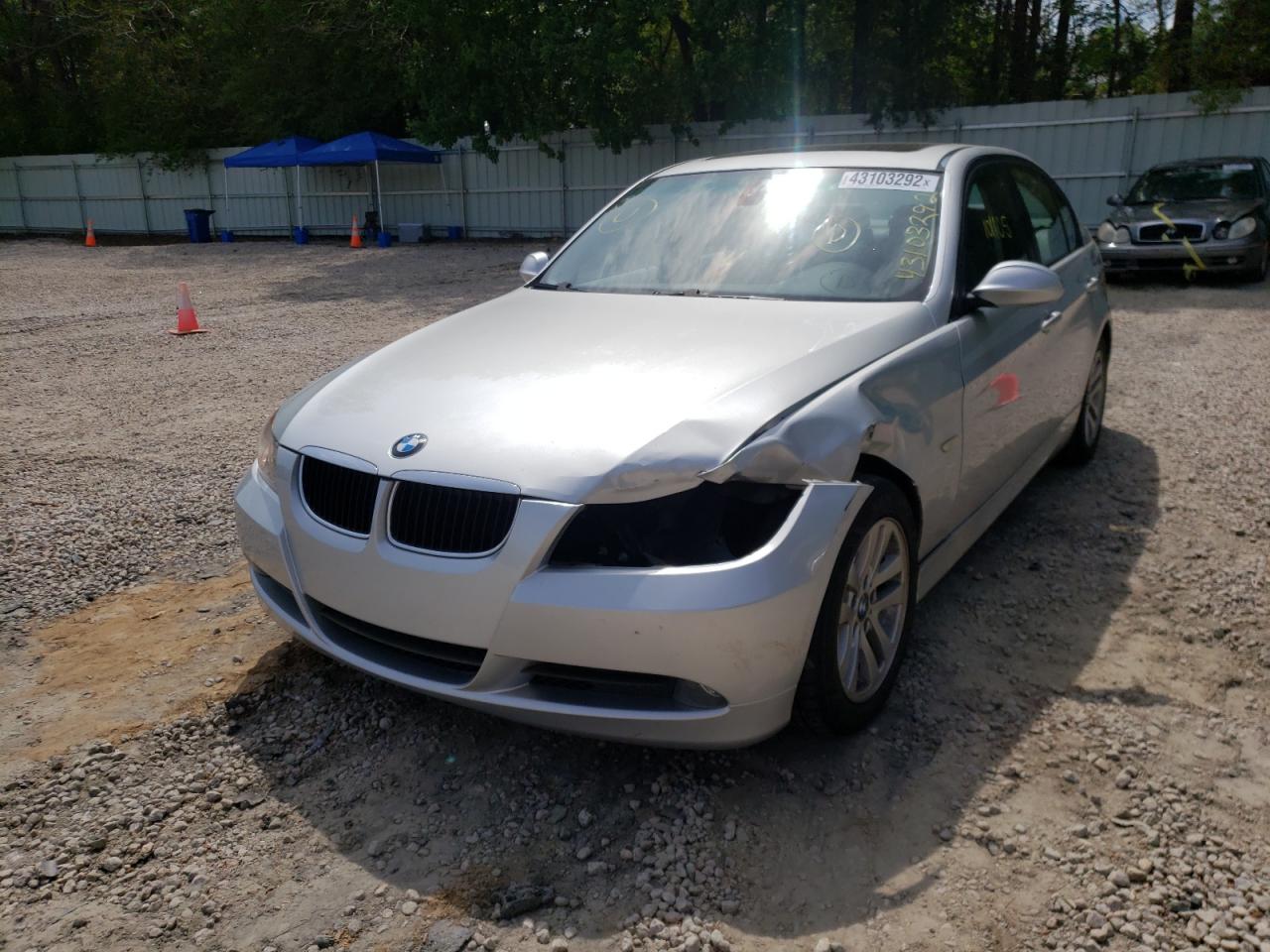 Foto 2 de la subasta – 2007 BMW 328 I con VIN WBAVA33527PG39204