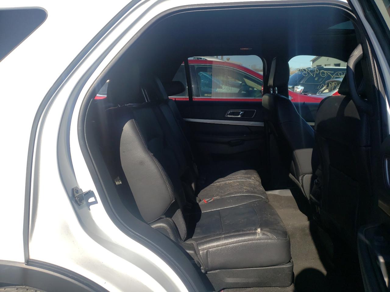 Photo 6 from auction – 2018 FORD EXPLORER X with VIN 1FM5K8D84JGA62052
