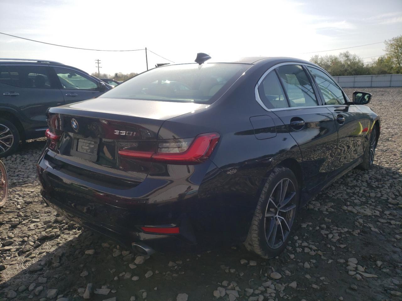 Photo 4 from auction – 2020 BMW 330XI with VIN 3MW5R7J06L8B20332