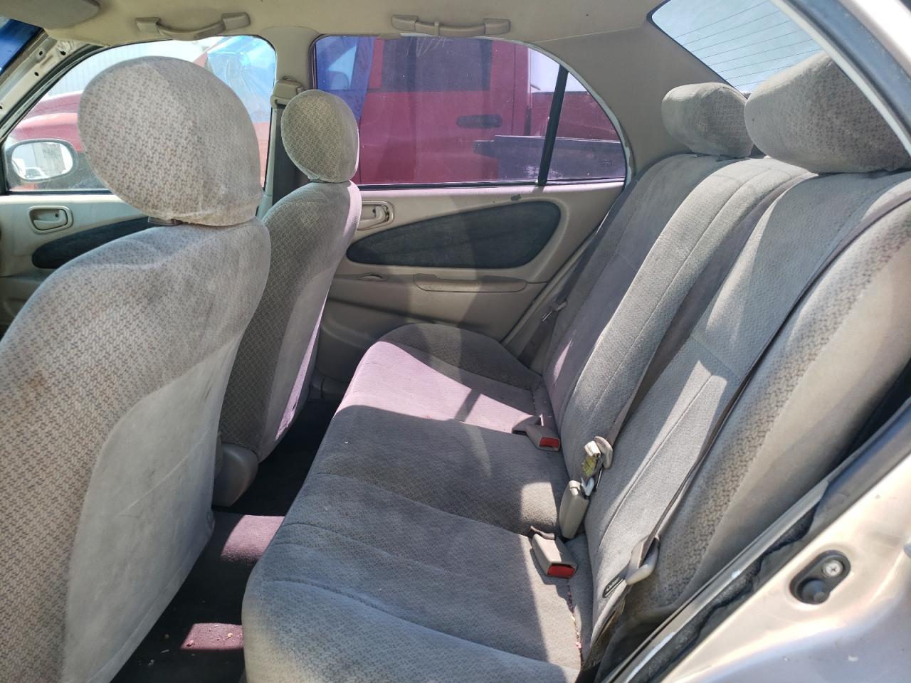 Photo 6 from auction – 2000 TOYOTA COROLLA VE with VIN 1NXBR12E2YZ411560