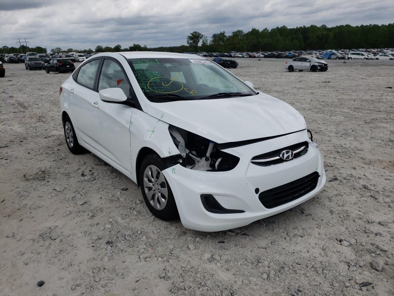 HYUNDAI ACCENT SE 2017 with VIN KMHCT4AE7HU243262 - Photo from auction