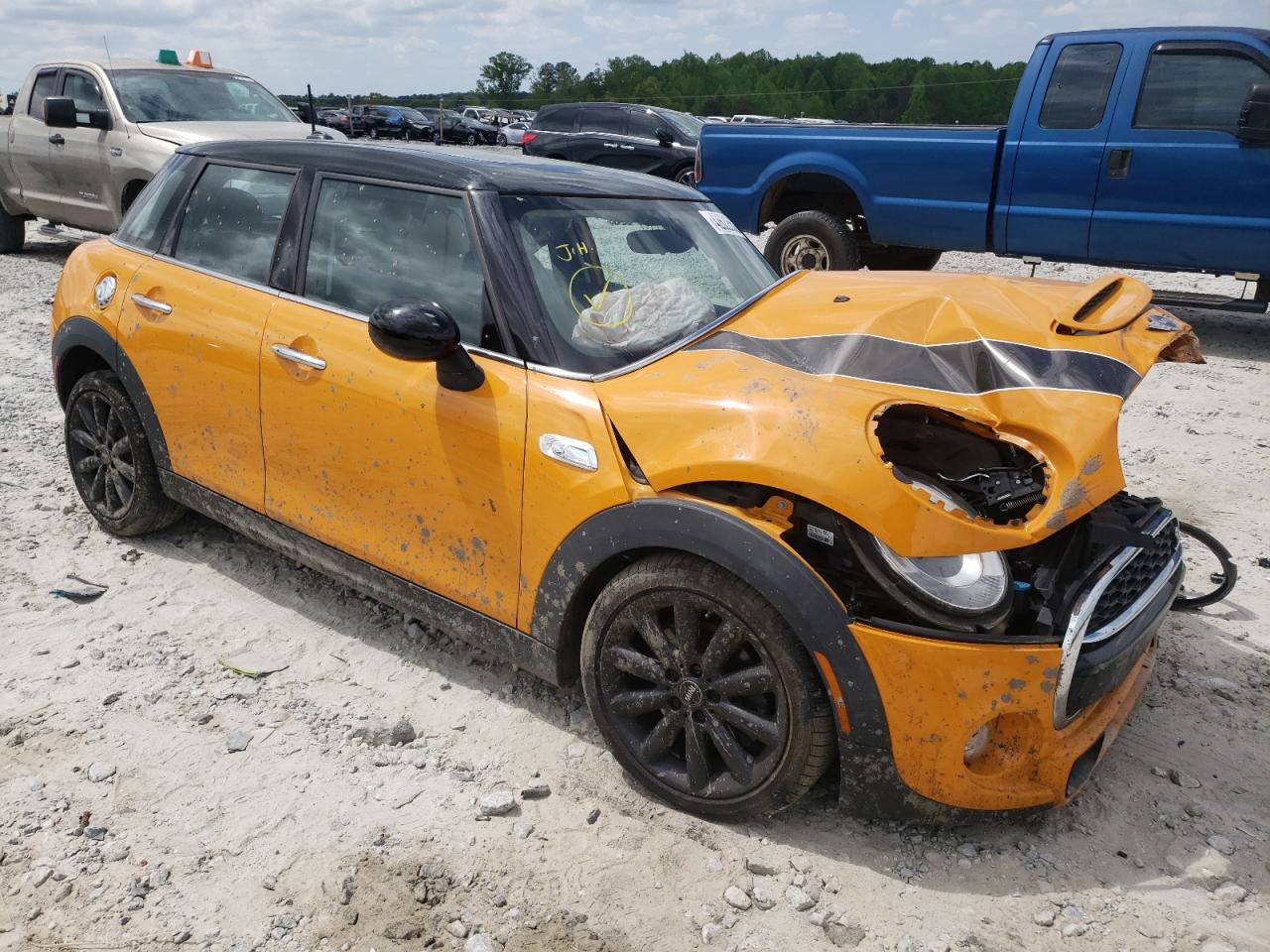 MINI COOPER S 2016 with VIN WMWXU3C55G2D31103 - Photo from auction