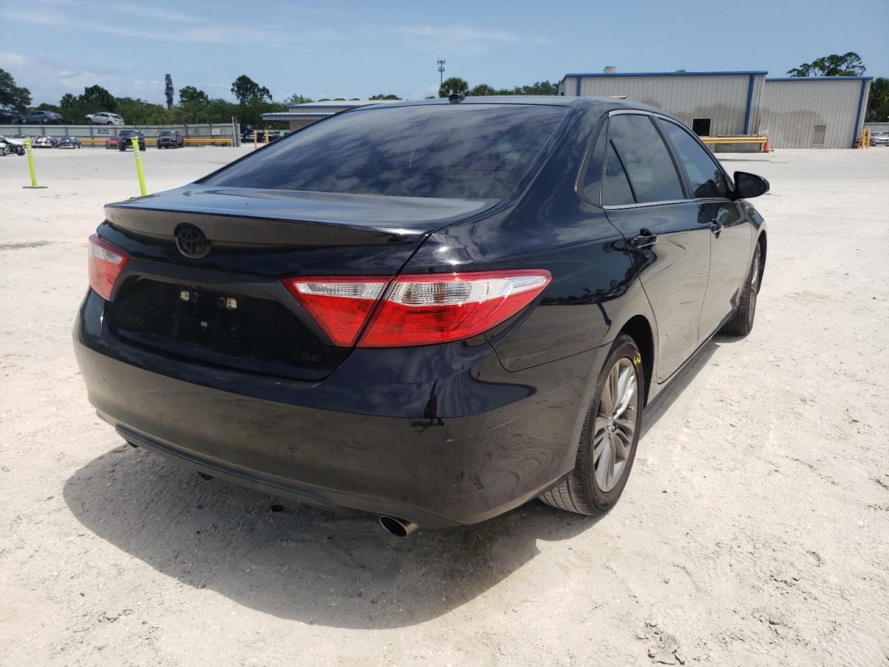 Photo 4 from auction – 2015 TOYOTA CAMRY LE with VIN 4T1BF1FK3FU497449