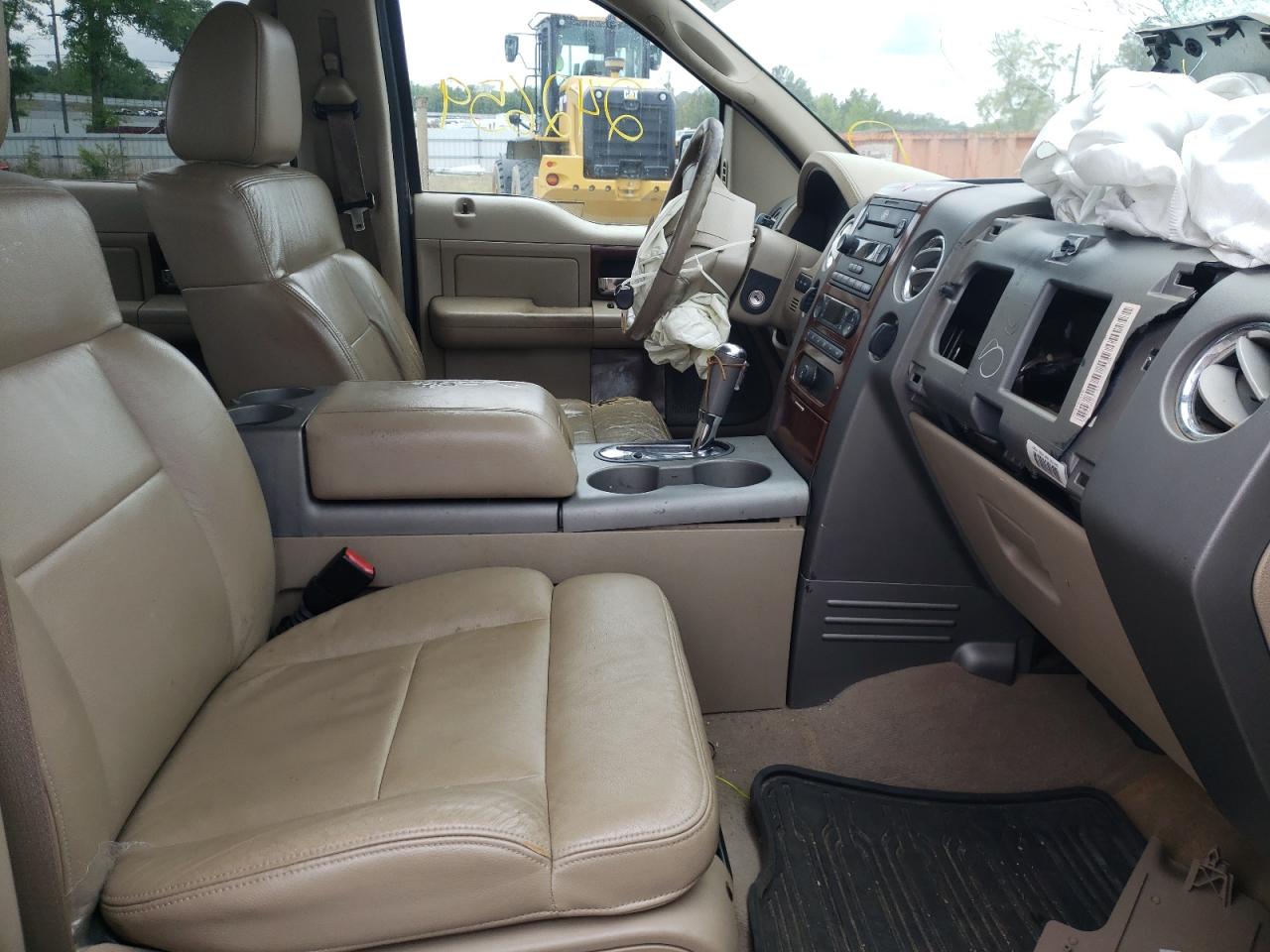 Photo 5 from auction – 2005 FORD F150 SUPER with VIN 1FTPW14545FB55583