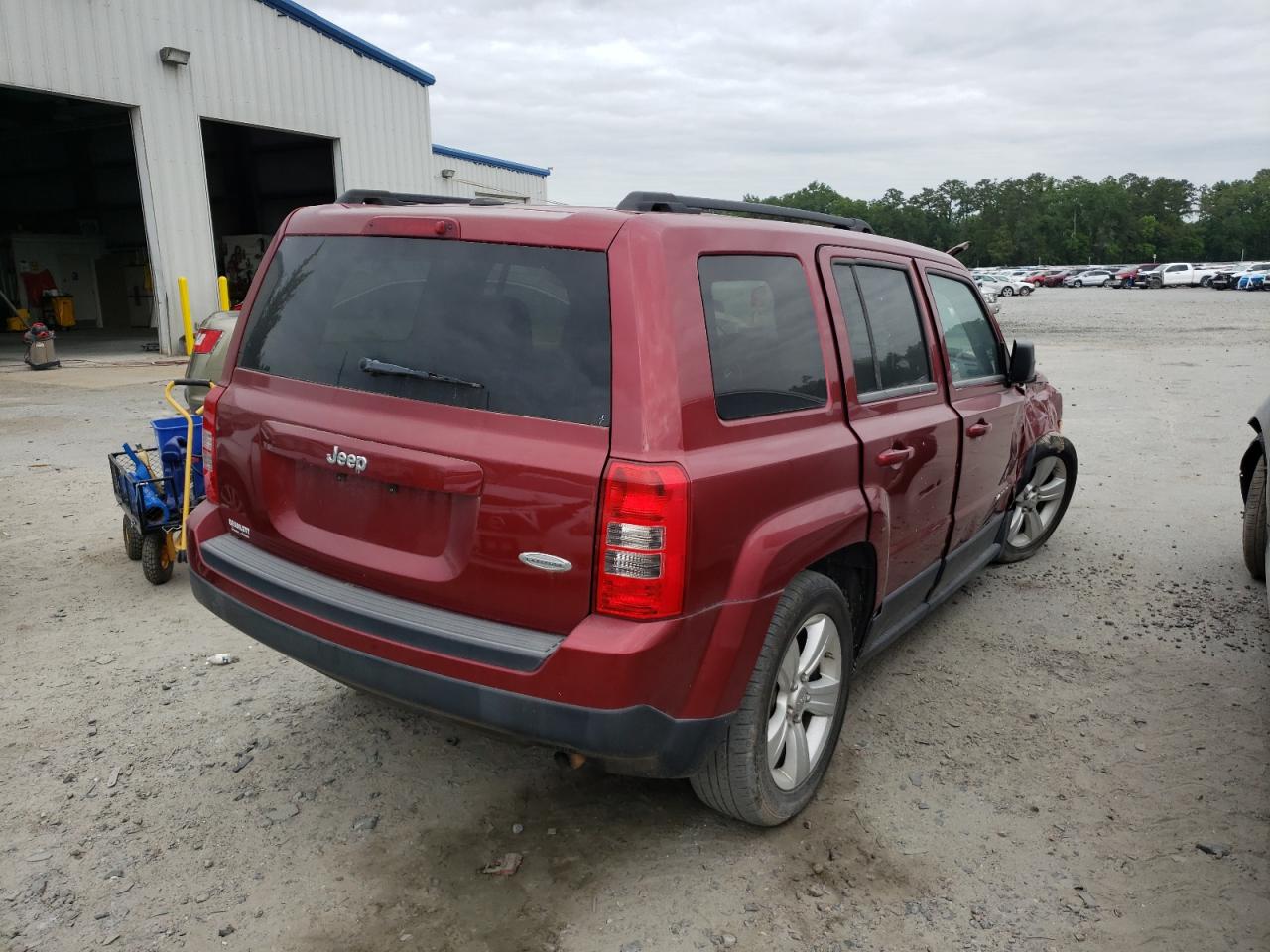 Photo 4 from auction – 2012 JEEP PATRIOT LA with VIN 1C4NJPFA4CD684530