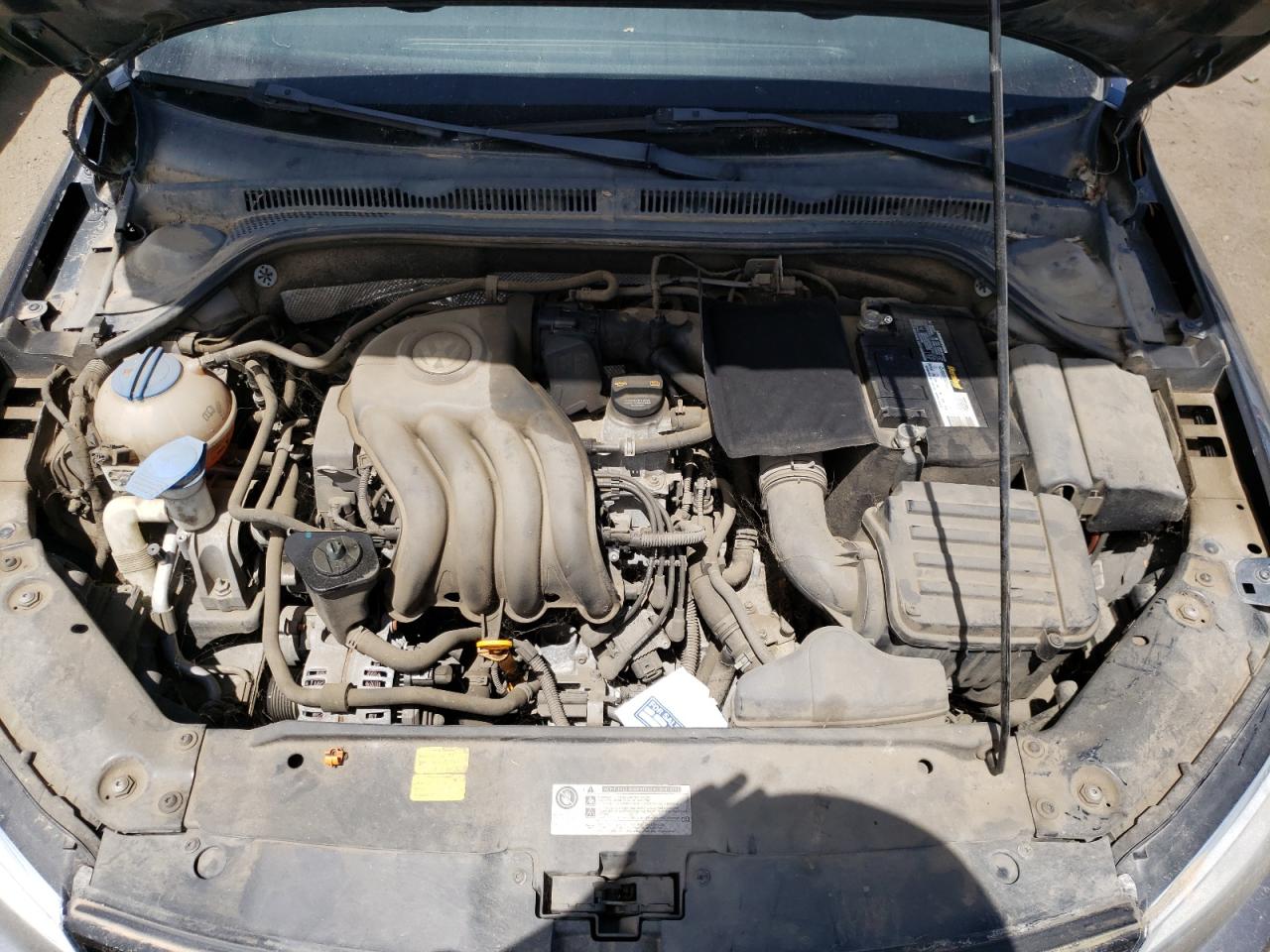 Photo 7 from auction – 2011 VOLKSWAGEN JETTA BASE with VIN 3VW2K7AJ6BM010192