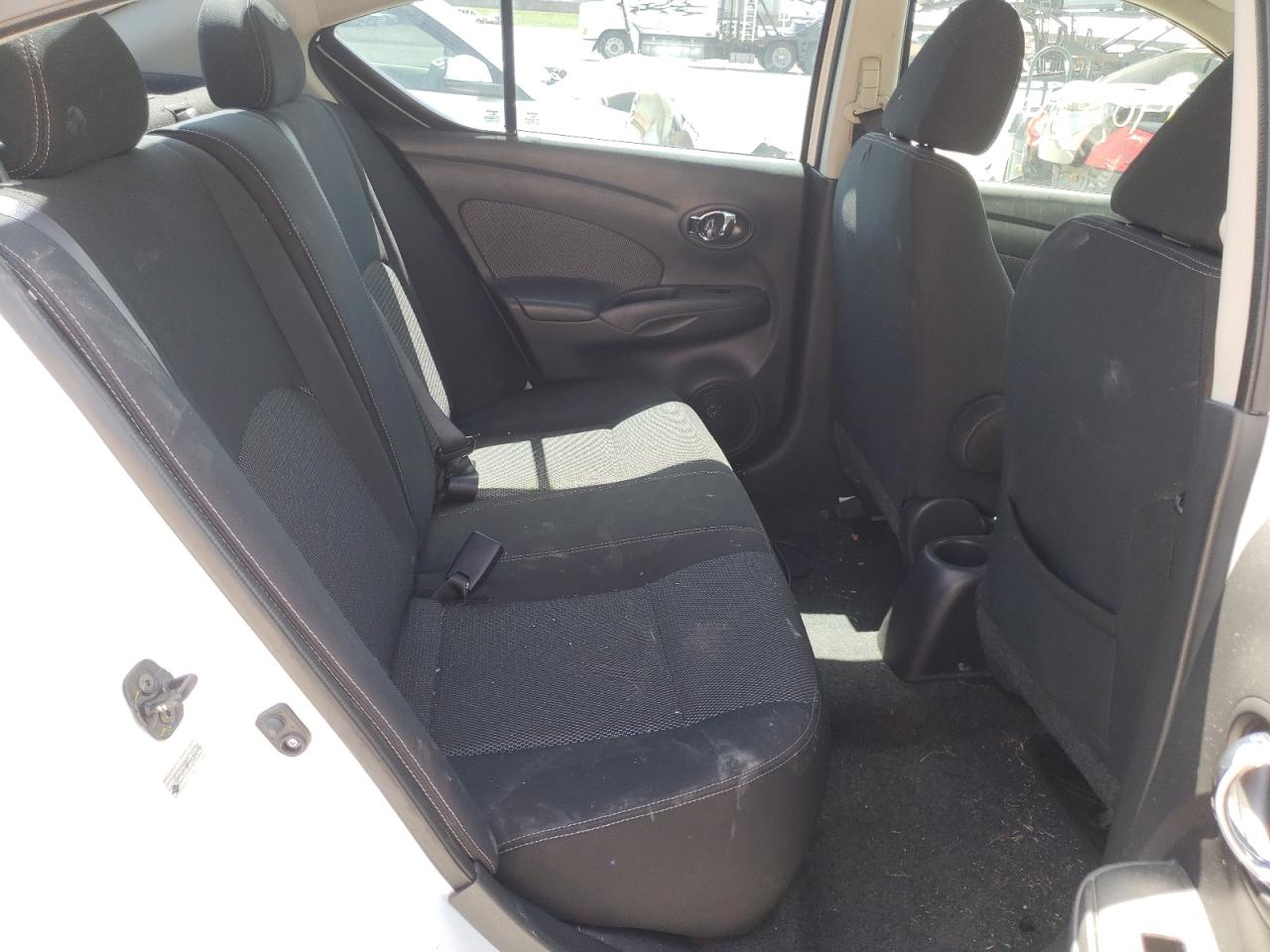 Photo 6 from auction – 2016 NISSAN VERSA S with VIN 3N1CN7AP7GL848119
