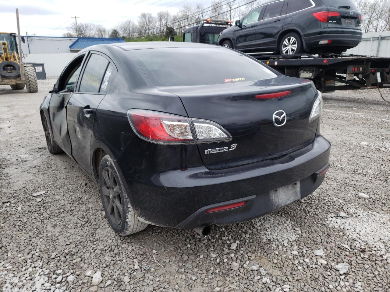 Photo 3 from auction – 2010 MAZDA 3 I with VIN JM1BL1SF1A1307874