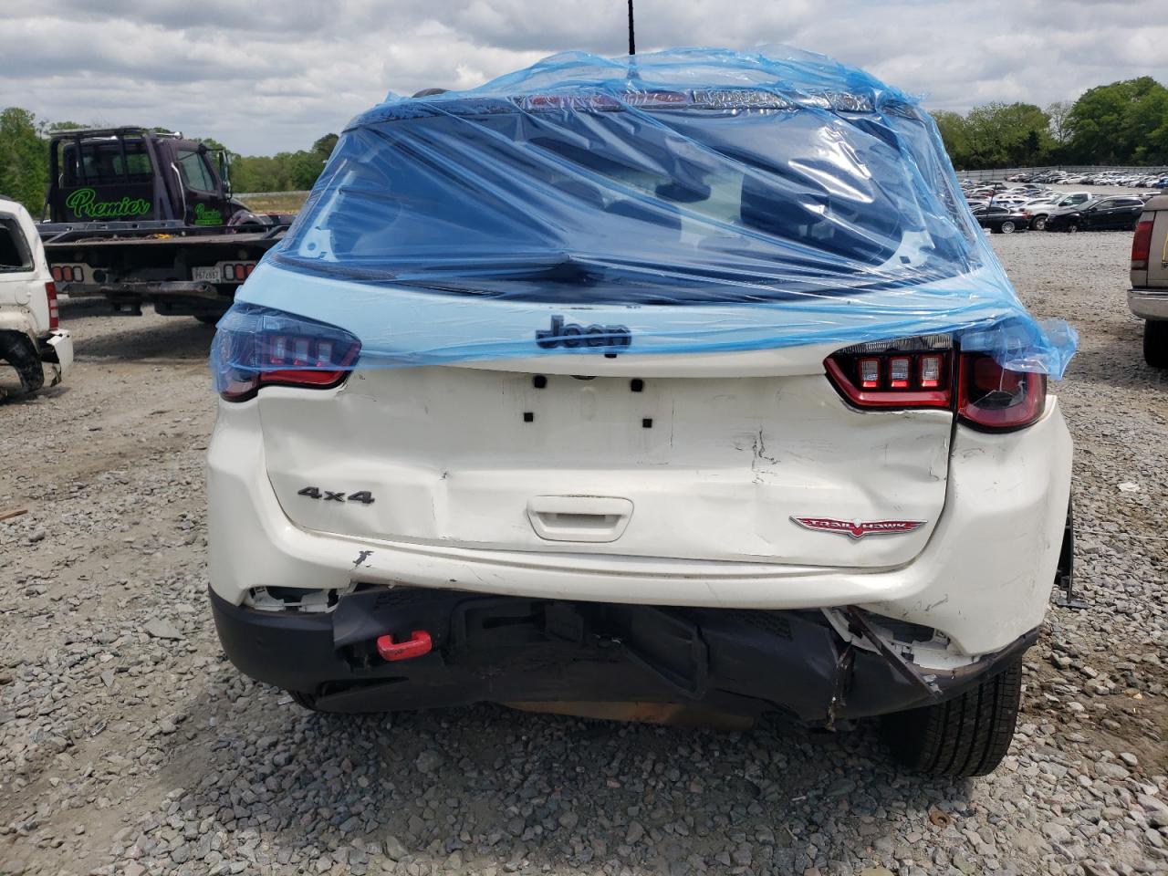 Photo 9 from auction – 2017 JEEP COMPASS TR with VIN 3C4NJDDB0HT667431