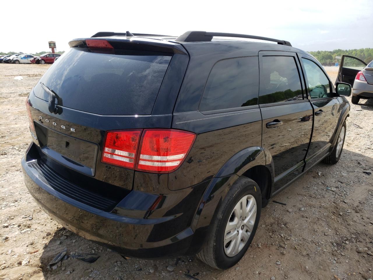 Photo 4 from auction – 2018 DODGE JOURNEY SE with VIN 3C4PDCAB1JT530907