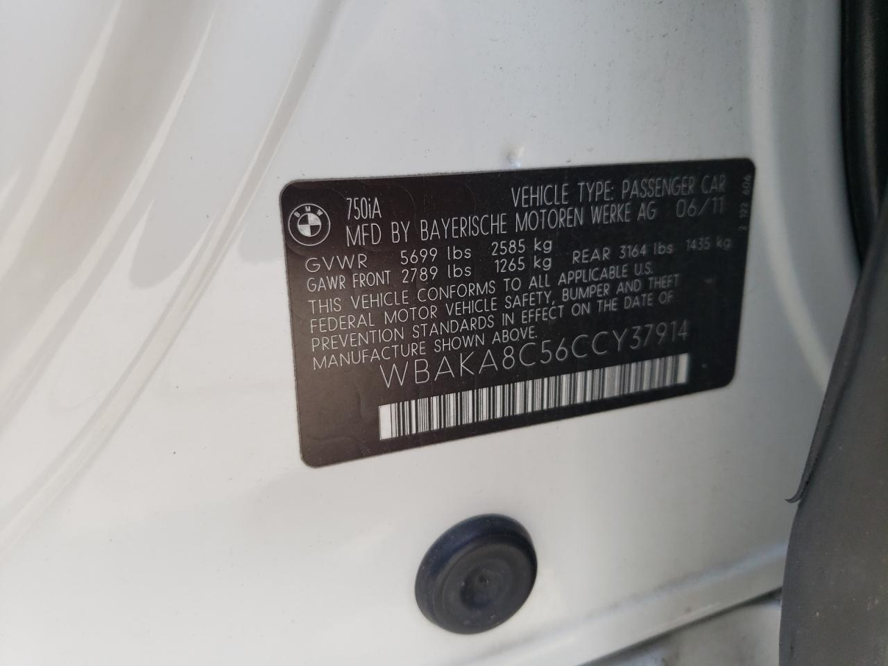 Photo 10 from auction – 2012 BMW 750 I with VIN WBAKA8C56CCY37914