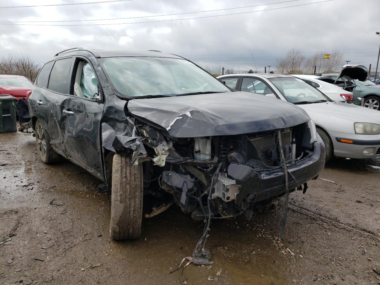NISSAN PATHFINDER 2017 with VIN 5N1DR2MM0HC690953 - Photo from auction