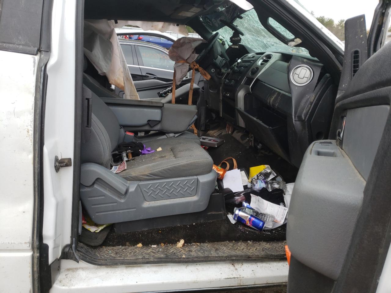 Photo 5 from auction – 2013 FORD F150 SUPER with VIN 1FTVX1EF7DKE90080