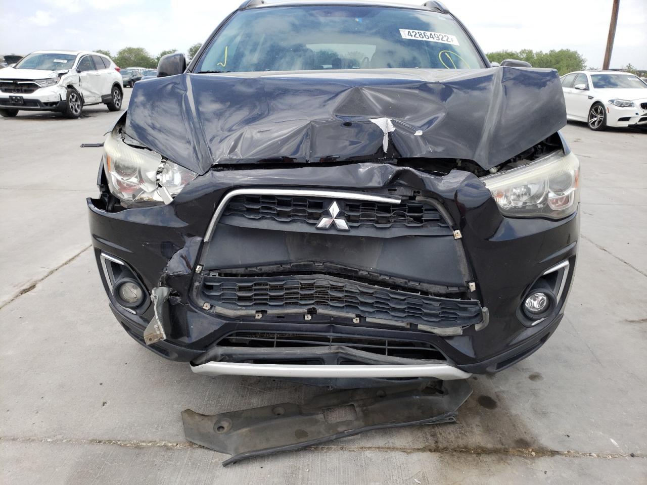 Photo 9 from auction – 2013 MITSUBISHI OUTLANDER with VIN 4A4AP5AUXDE020899