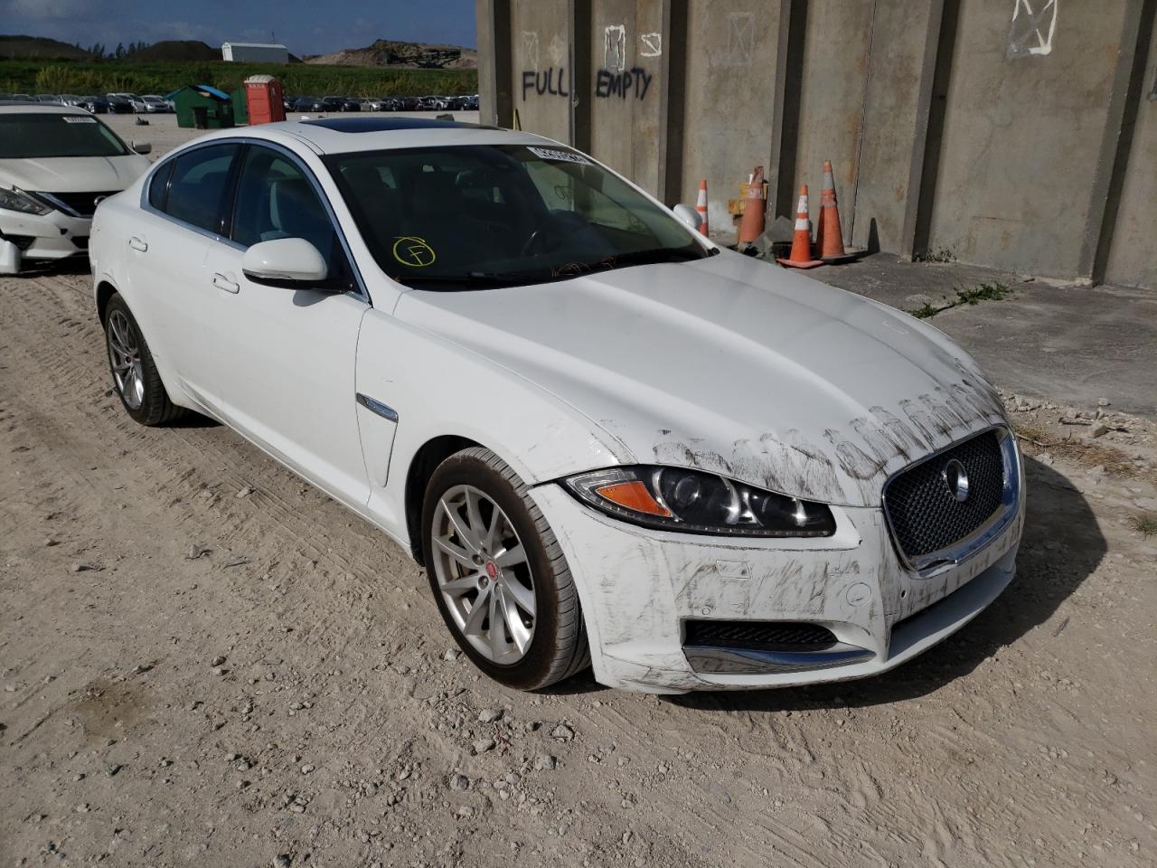 JAGUAR XF 2014 with VIN SAJWA0ES2EPU22398 - Photo from auction