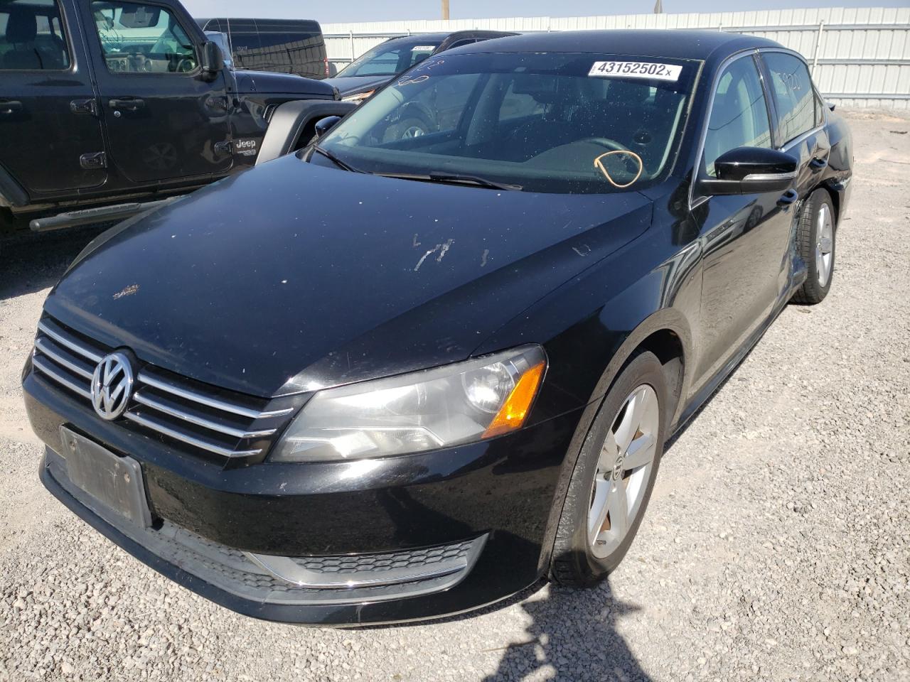 Photo 2 from auction – 2013 VOLKSWAGEN PASSAT SE with VIN 1VWBP7A35DC019165