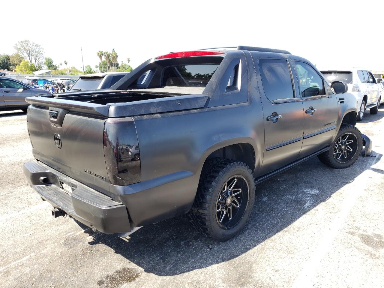 Photo 4 from auction – 2008 CADILLAC ESCALADE E with VIN 3GYFK62898G197505