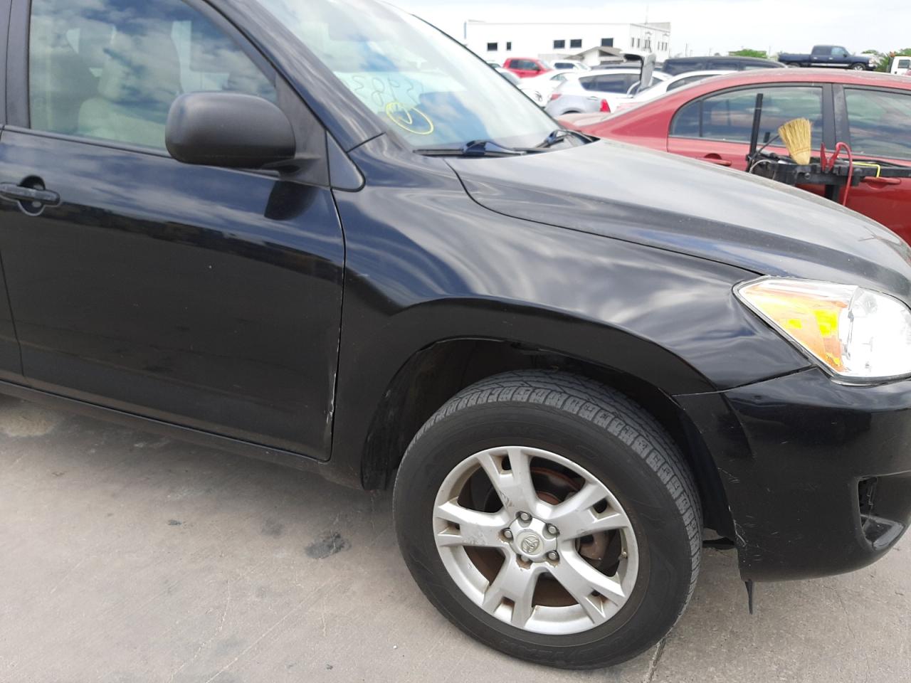 Photo 9 from auction – 2011 TOYOTA RAV4 with VIN 2T3ZF4DV7BW071942