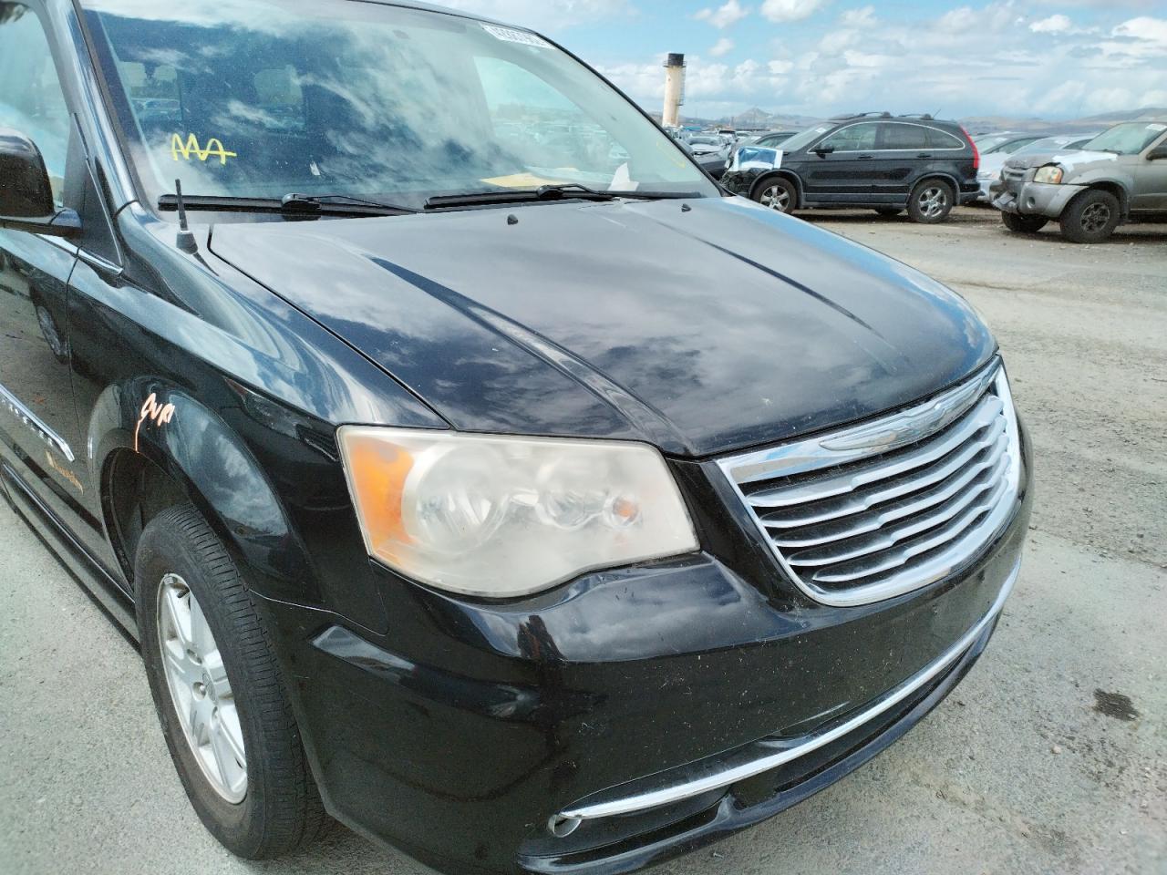 Photo 9 from auction – 2012 CHRYSLER TOWN & COU with VIN 2C4RC1BG3CR298133