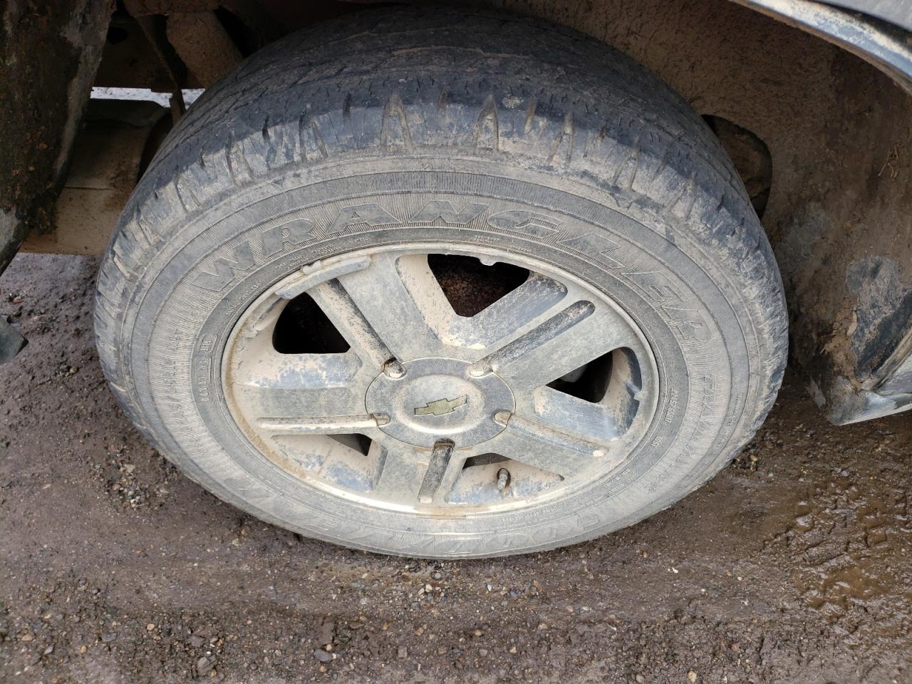 Photo 9 from auction – 2005 CHEVROLET TRAILBLAZE with VIN 1GNDT13S652383960