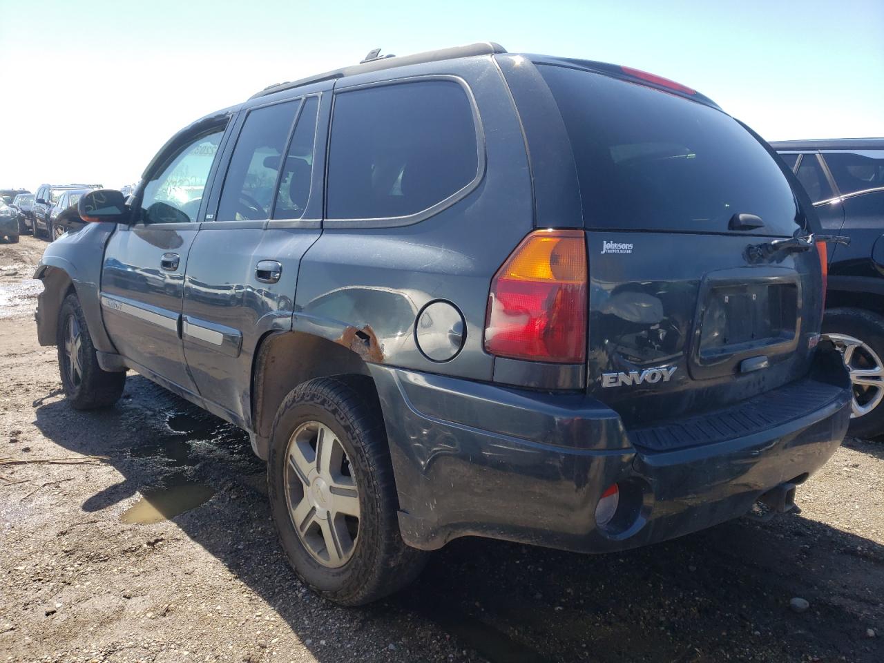 Photo 3 from auction – 2004 GMC ENVOY with VIN 1GKDT13S742350610