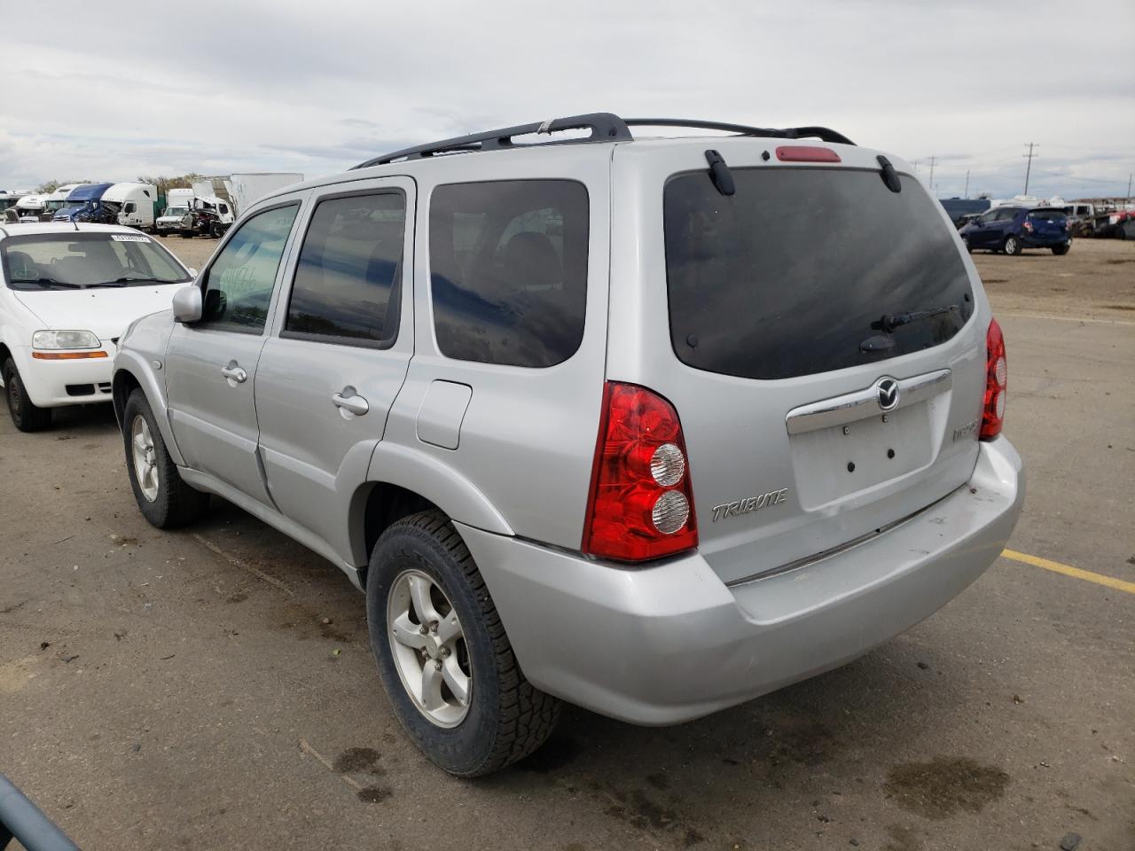 Photo 3 from auction – 2005 MAZDA TRIBUTE S with VIN 4F2CZ96125KM25173