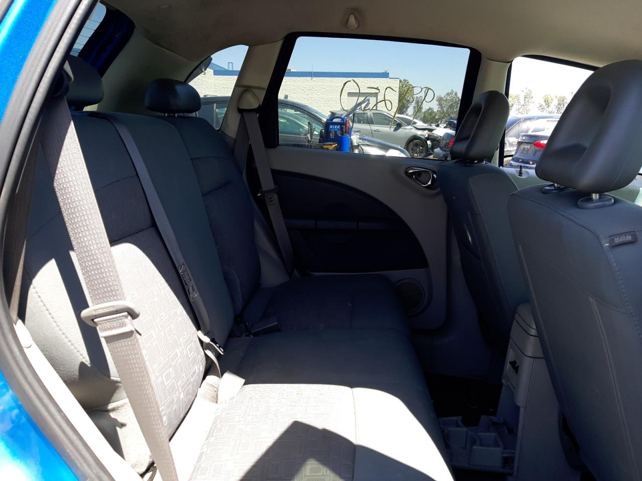 Photo 6 from auction – 2008 CHRYSLER PT CRUISER with VIN 3A8FY48B68T150914