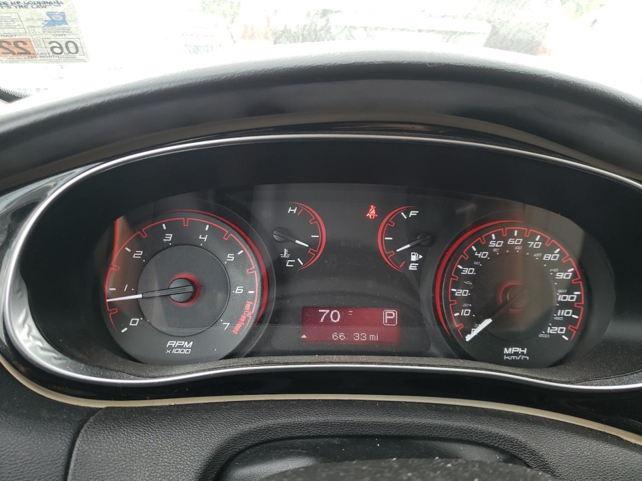 Photo 8 from auction – 2015 DODGE DART SXT with VIN 1C3CDFBBXFD128304