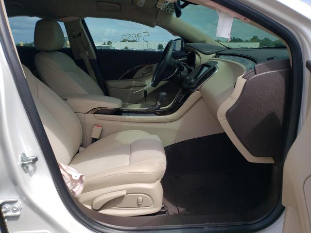 Photo 5 from auction – 2016 BUICK LACROSSE with VIN 1G4GA5G33GF184409