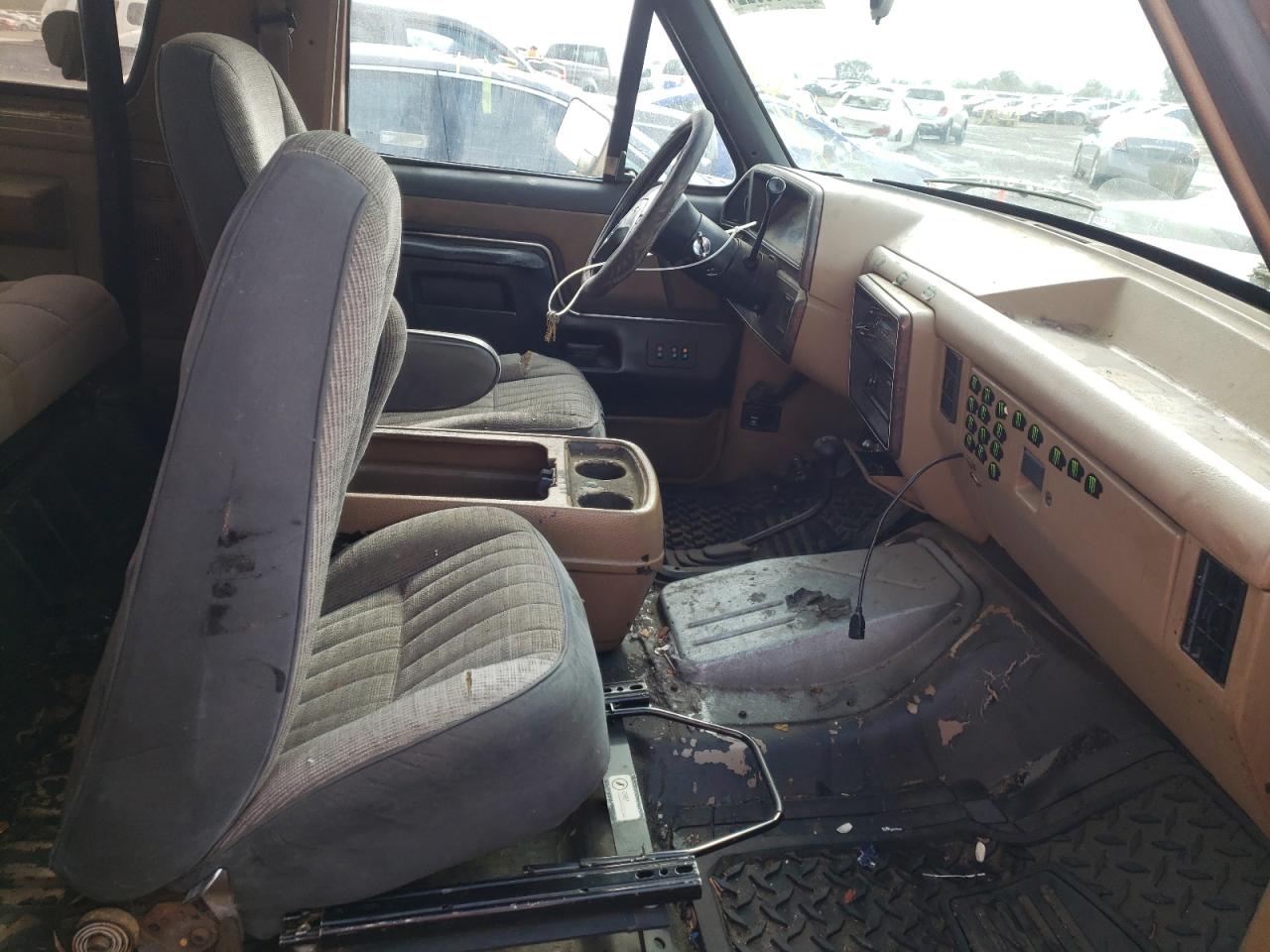 Photo 5 from auction – 1990 FORD BRONCO U10 with VIN 1FMEU15H0LLA84818