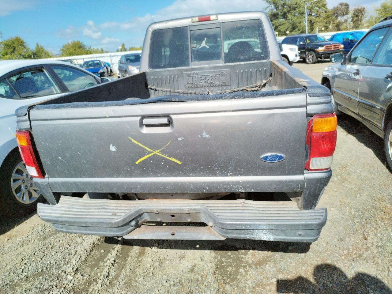Photo 6 from auction – 2011 FORD RANGER SUP with VIN 1FTLR4FE6BPA32247