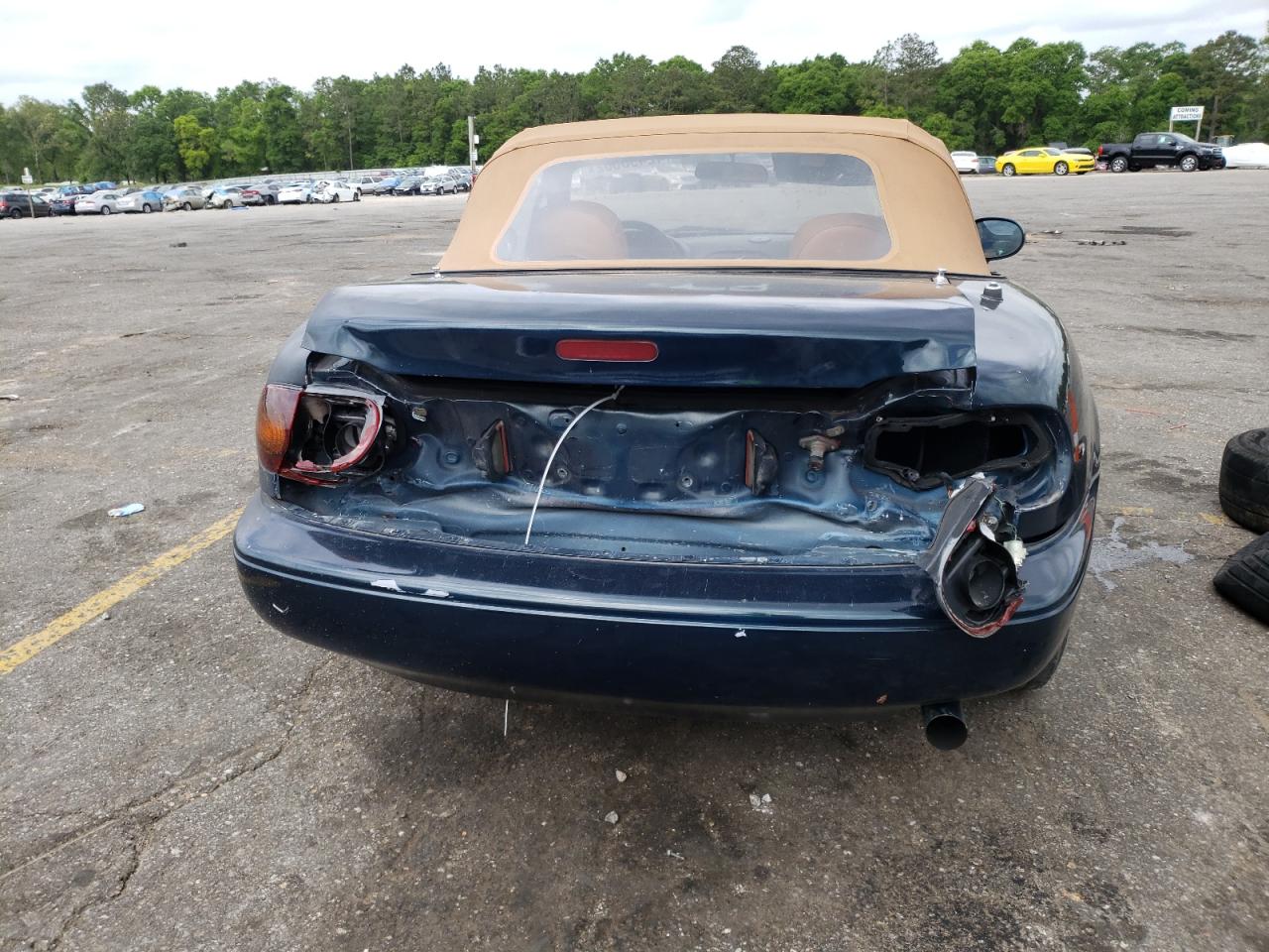 Photo 9 from auction – 1994 MAZDA MX-5 MIATA with VIN JM1NA3531R0510698
