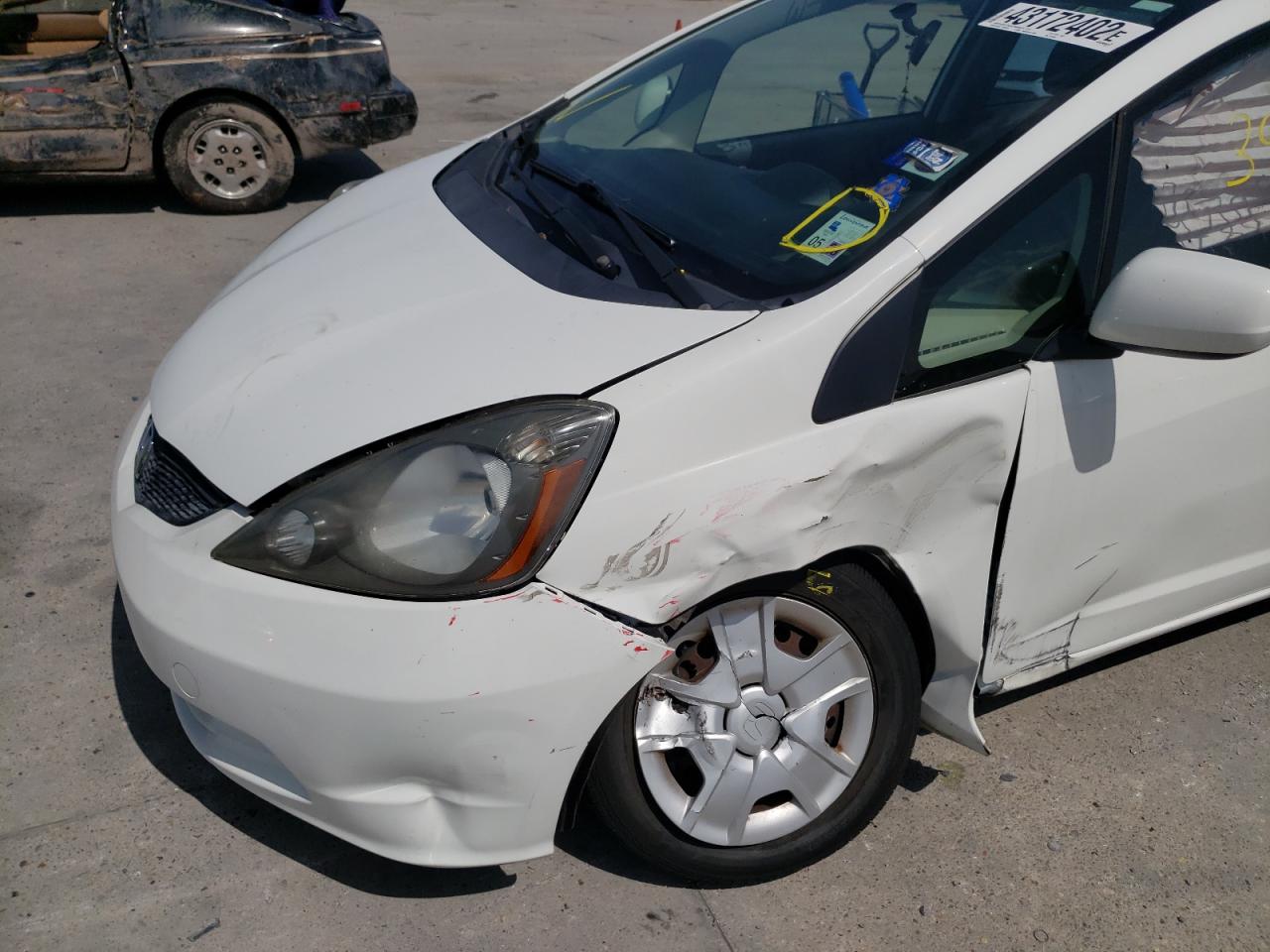 Photo 9 from auction – 2013 HONDA FIT with VIN JHMGE8H35DC078659