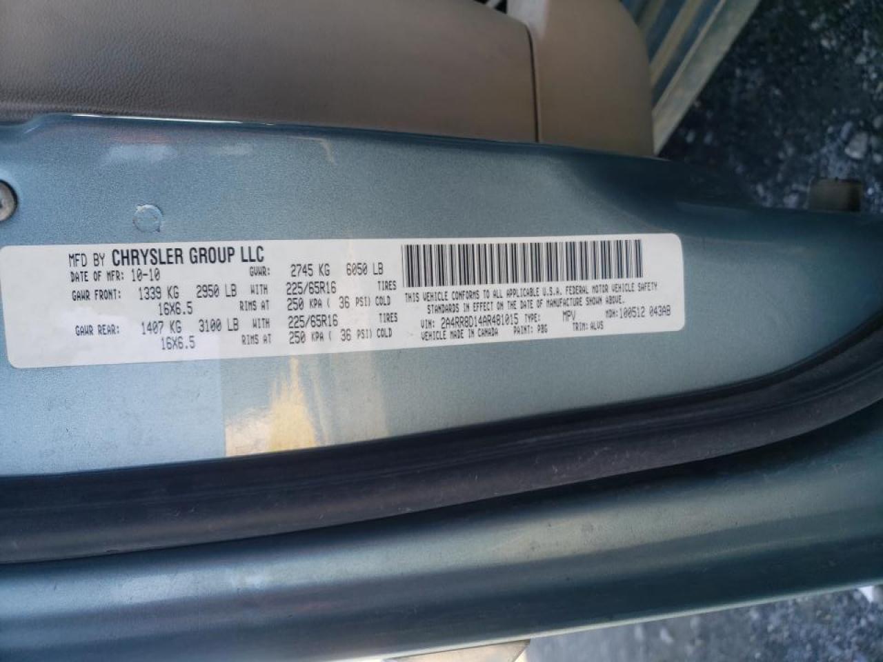 Photo 10 from auction – 2010 CHRYSLER TOWN & COU with VIN 2A4RR8D14AR481015