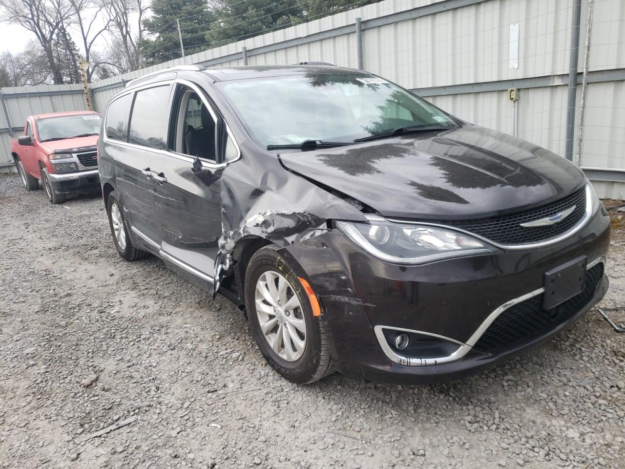 Photo 9 from auction – 2019 CHRYSLER PACIFICA T with VIN 2C4RC1BG8KR666188