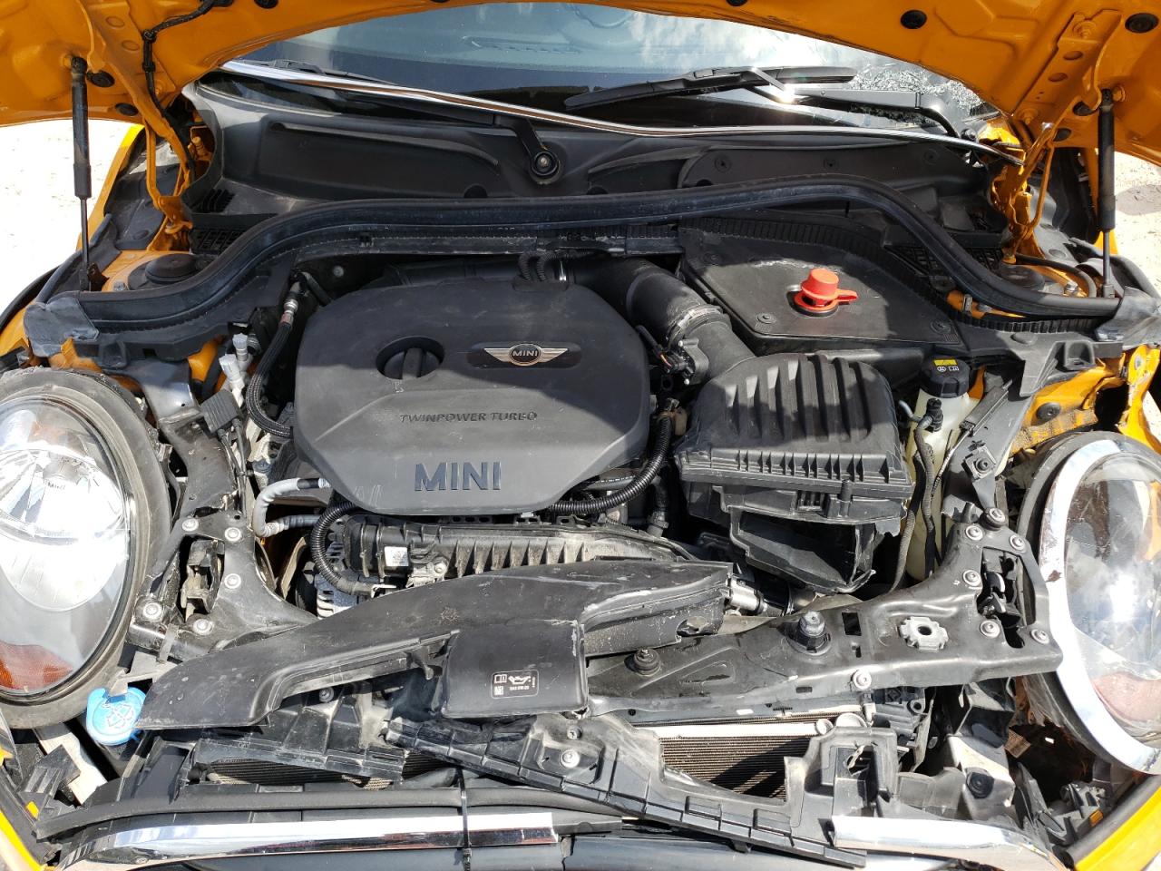 Photo 7 from auction – 2017 MINI COOPER with VIN WMWXP5C32H3C64358
