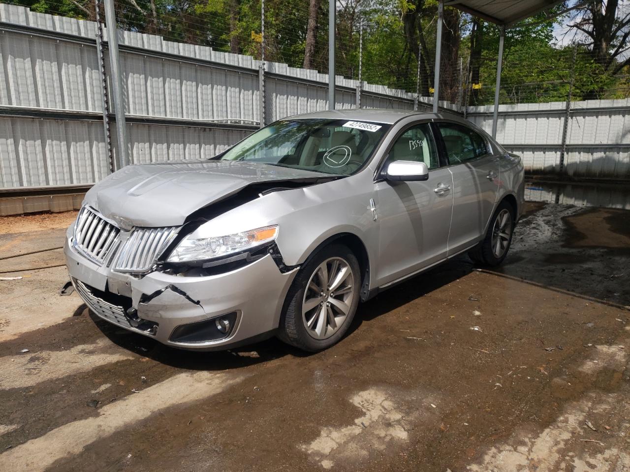 Photo 2 from auction – 2011 LINCOLN MKS with VIN 1LNHL9DR3BG610388