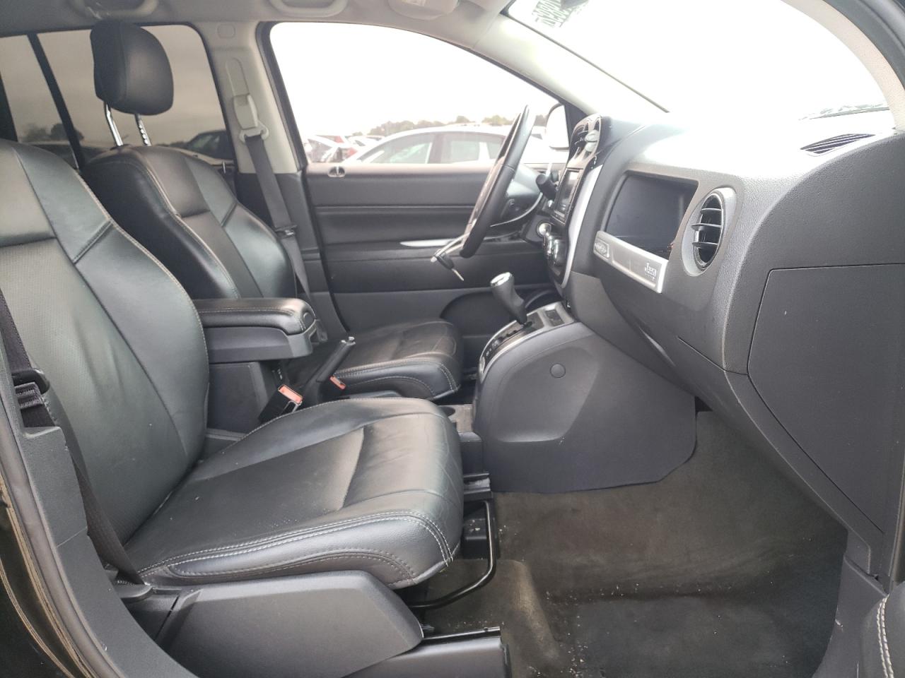 Photo 5 from auction – 2016 JEEP COMPASS LA with VIN 1C4NJDEB2GD795317