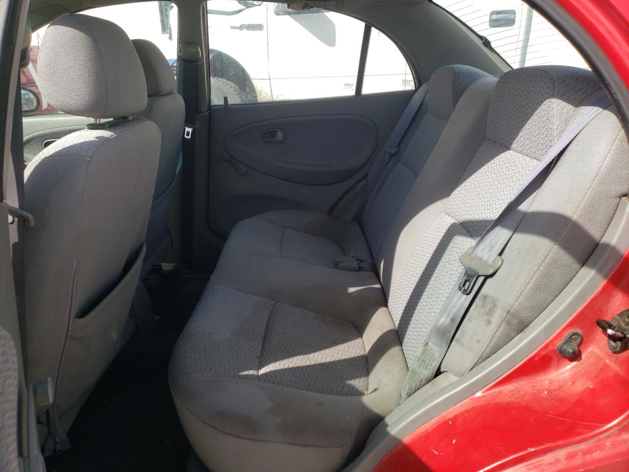Photo 6 from auction – 2002 KIA RIO with VIN KNADC123226125116