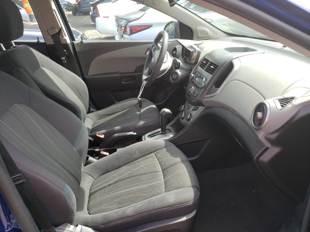Photo 19 from auction – 2013 CHEVROLET SONIC LT with VIN 1G1JC6SG4D4229636
