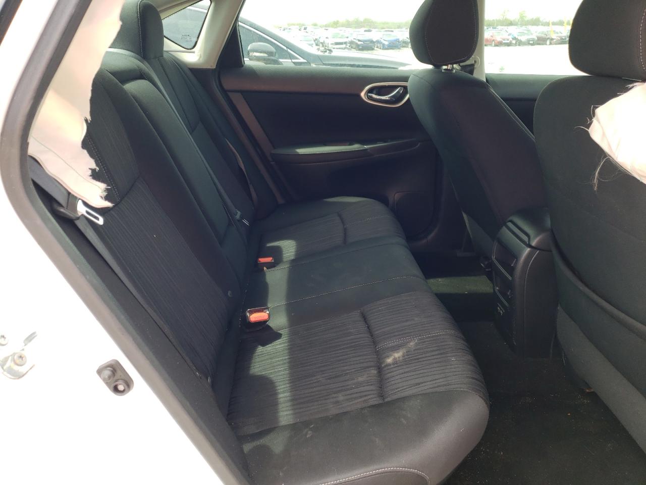 Photo 6 from auction – 2018 NISSAN SENTRA S with VIN 3N1AB7AP5JY344064