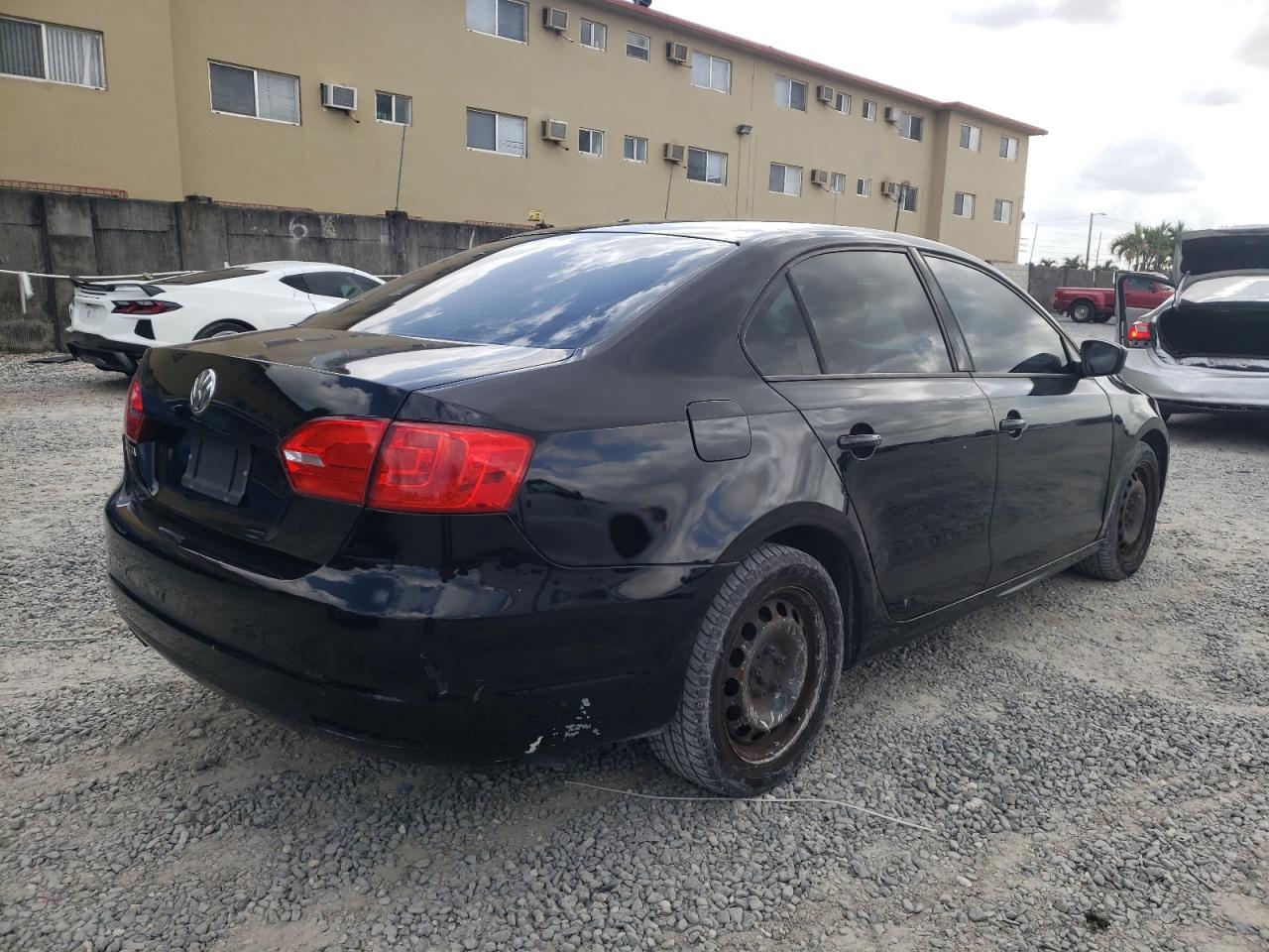 Photo 4 from auction – 2012 VOLKSWAGEN JETTA BASE with VIN 3VW2K7AJ6CM417981