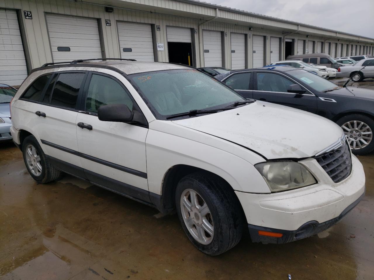 CHRYSLER PACIFICA 2006 with VIN 2A4GM48416R679531 - Photo from auction